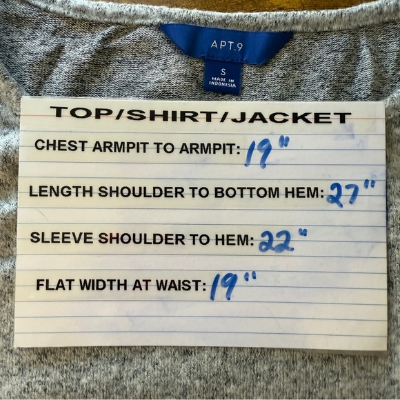 Apt. 9 Cozy Soft Sweater Top Gray Women Size Small Relax Fit Lightweight Buttons - Picture 10 of 10